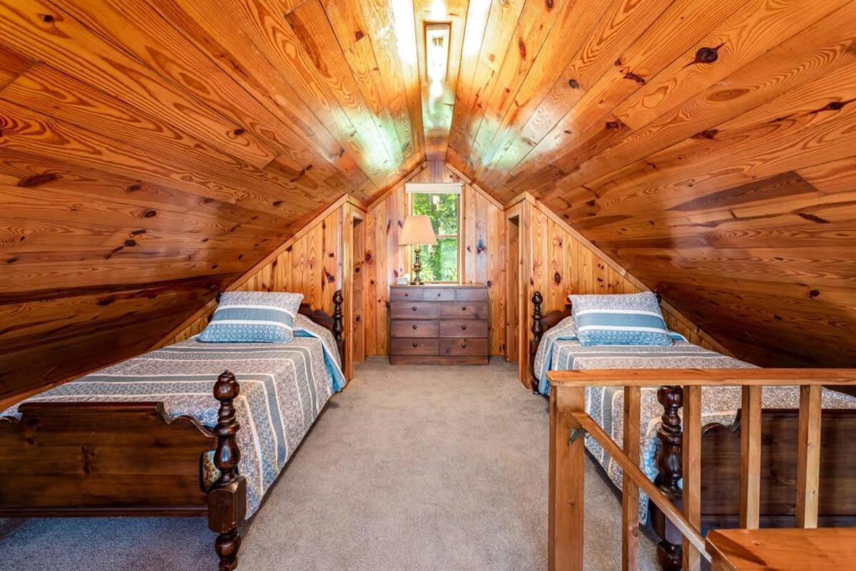 Hot Tub, Large Deck, Wifi, Fire Pit At Chalet Cabin Morton Grove Exterior foto